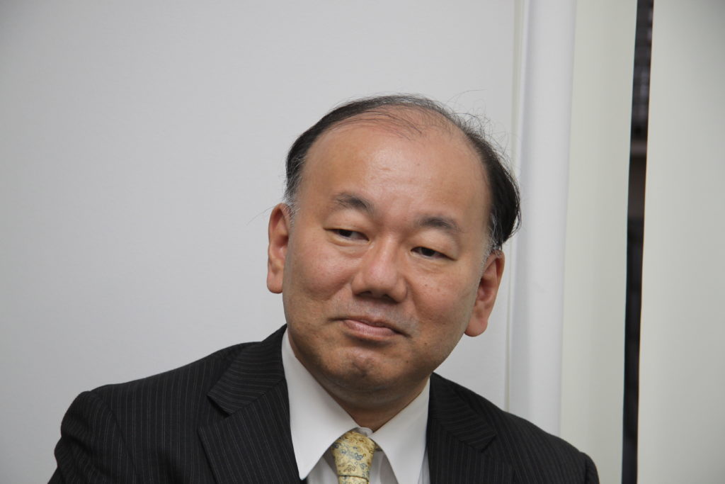 内外の要求に現実的に対応するメローニ【八十田 博人】