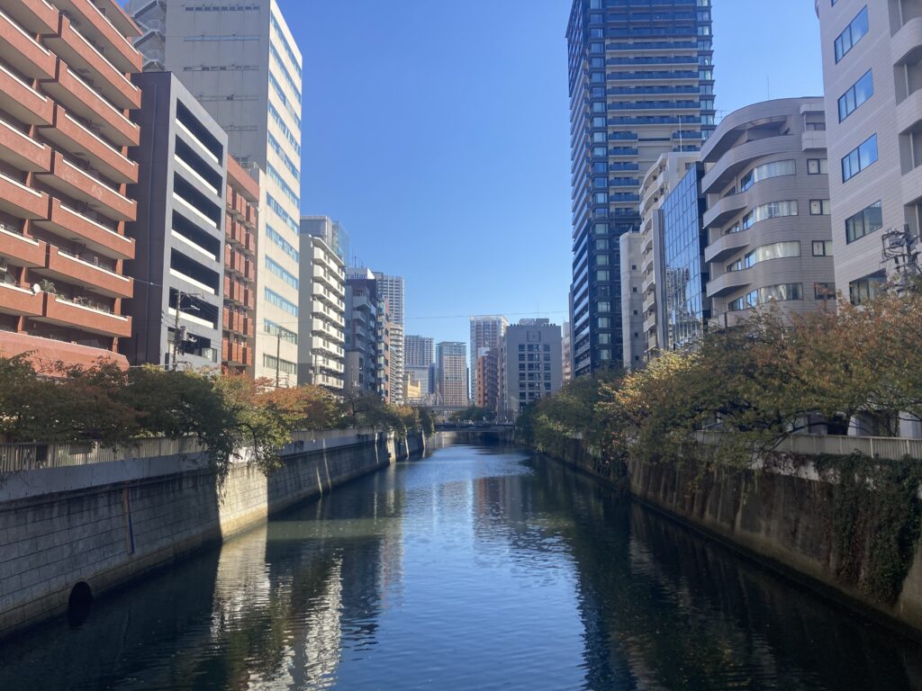 「自国ファースト」時代の援助【白戸圭一】