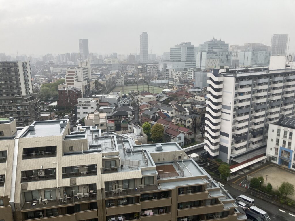 「民主化支援」と「研究力育成」に共通するジレンマ【東島雅昌】